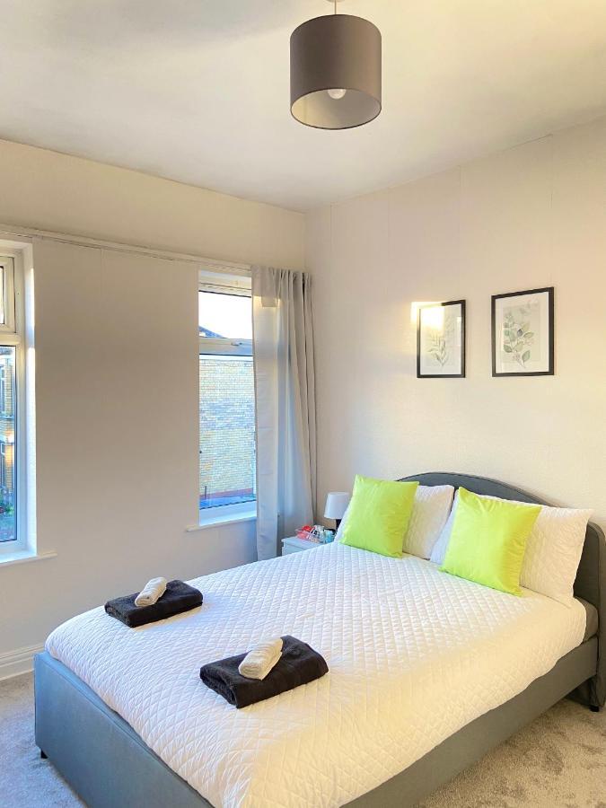 Kisobi Home Bedroom 1 Kingston upon Hull Exterior photo